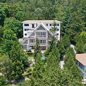 ***** Hotel Meraki Holistic Wellness Retreat Nepal
